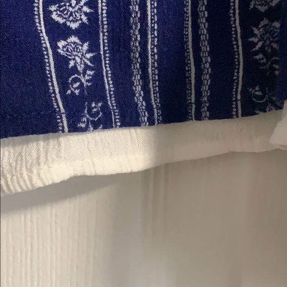 Blouse - Picture 5 of 7